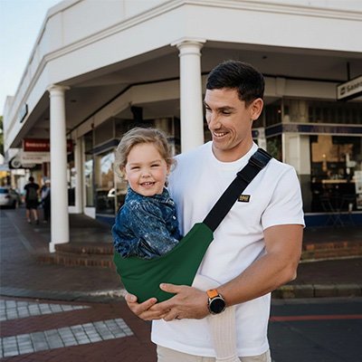 echarpe de portage bebe mamanlune papa et bebe se promenent