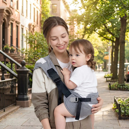écharpe de portage confort ergonomique maman promène avec bébé dans le quartier