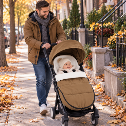 papa dans le quartier avec bébé dans chancelière poussette coconova