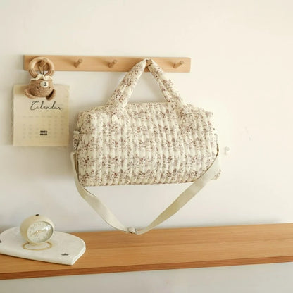 sac-a-langer-douce-floraison-accroche-au-mur